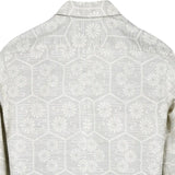 着物シャツ 長袖 白・亀甲と菊 大島紬 L23-71