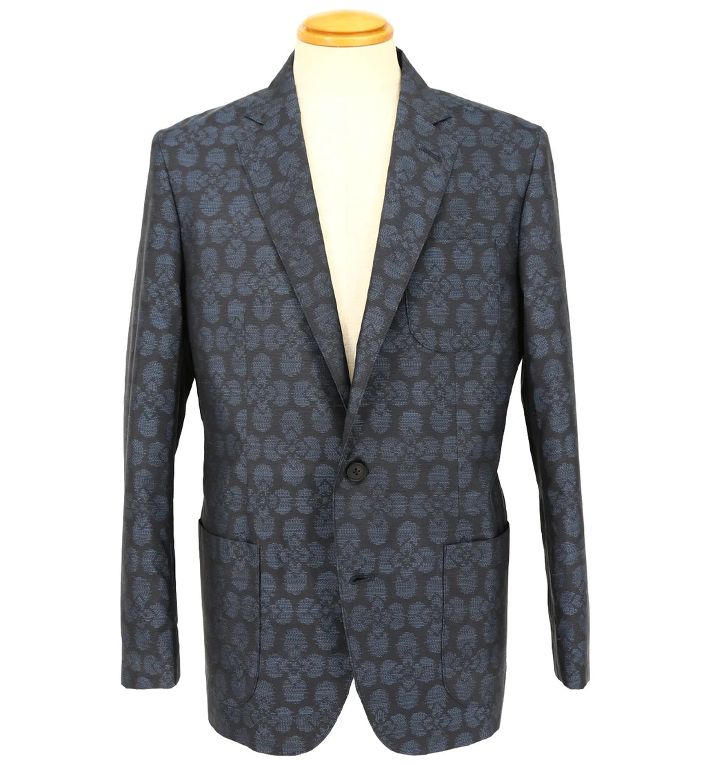 専用です❤本場大島紬 草花文ノーカラージャケット 【公式通販】 専用です❤本場大島紬 草花文ノーカラージャケット 【公式通販】